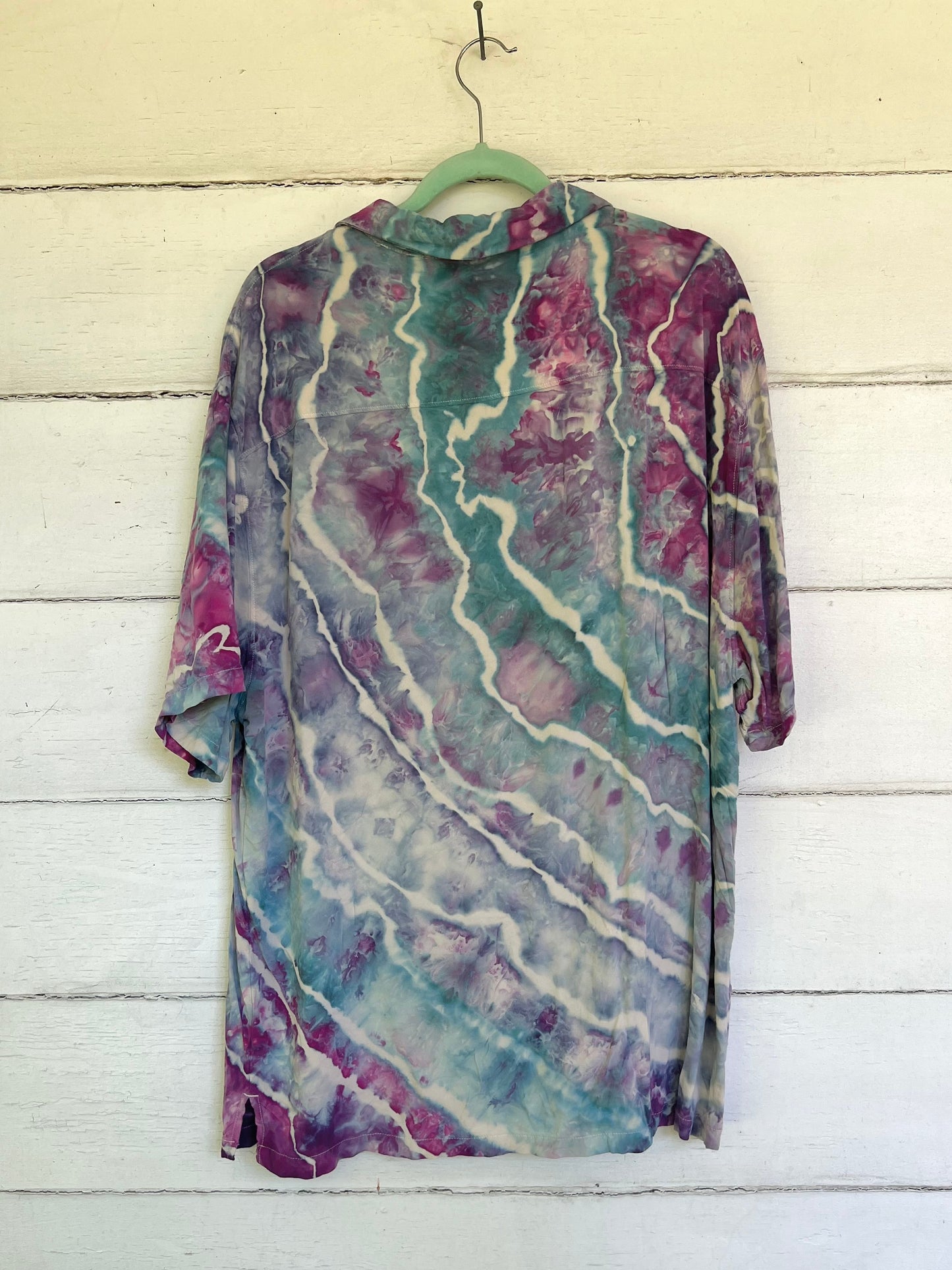 XL-Button Down Summer Shirt