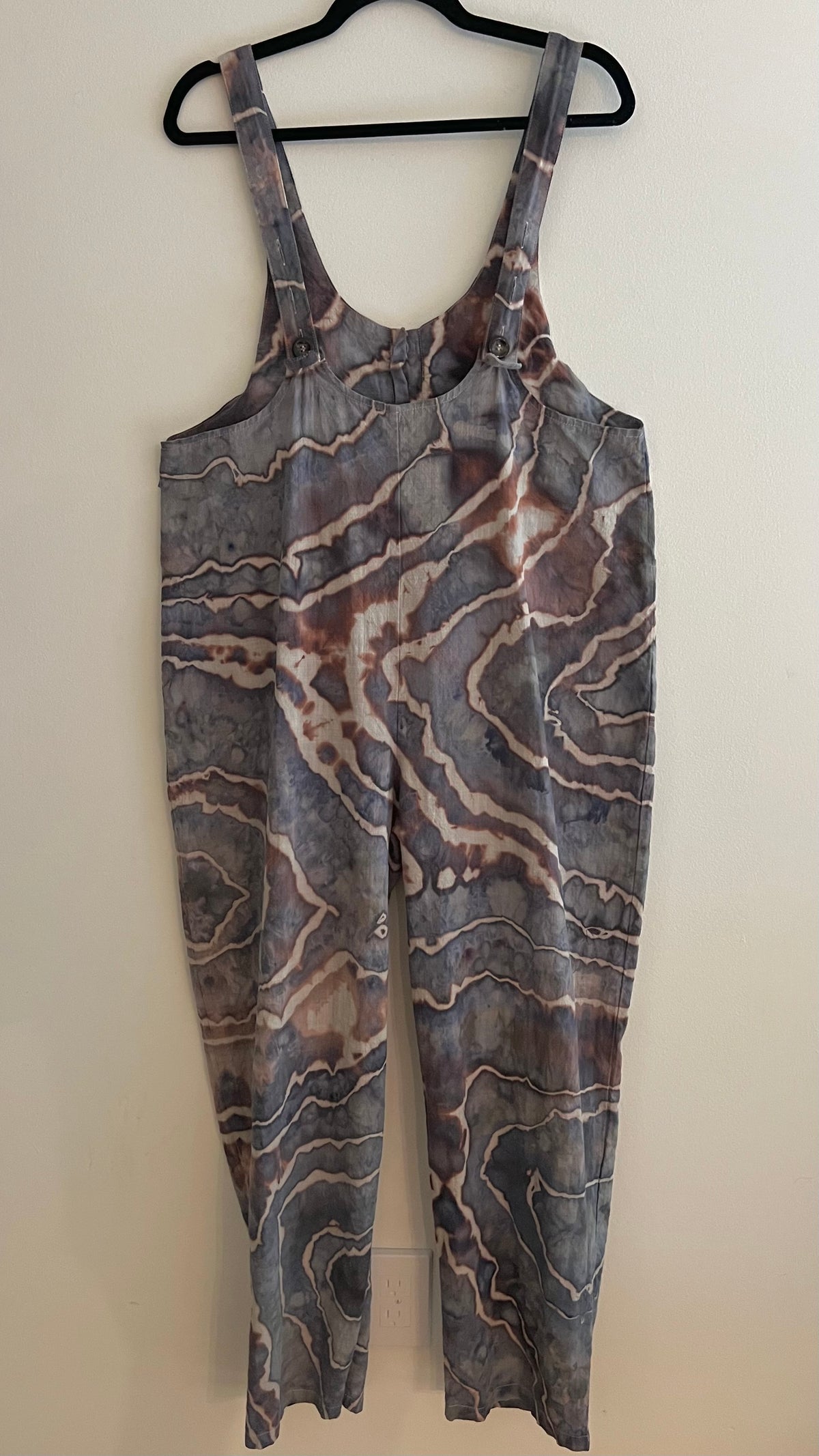 Large - Stone Agate Ice Dyed Jumper