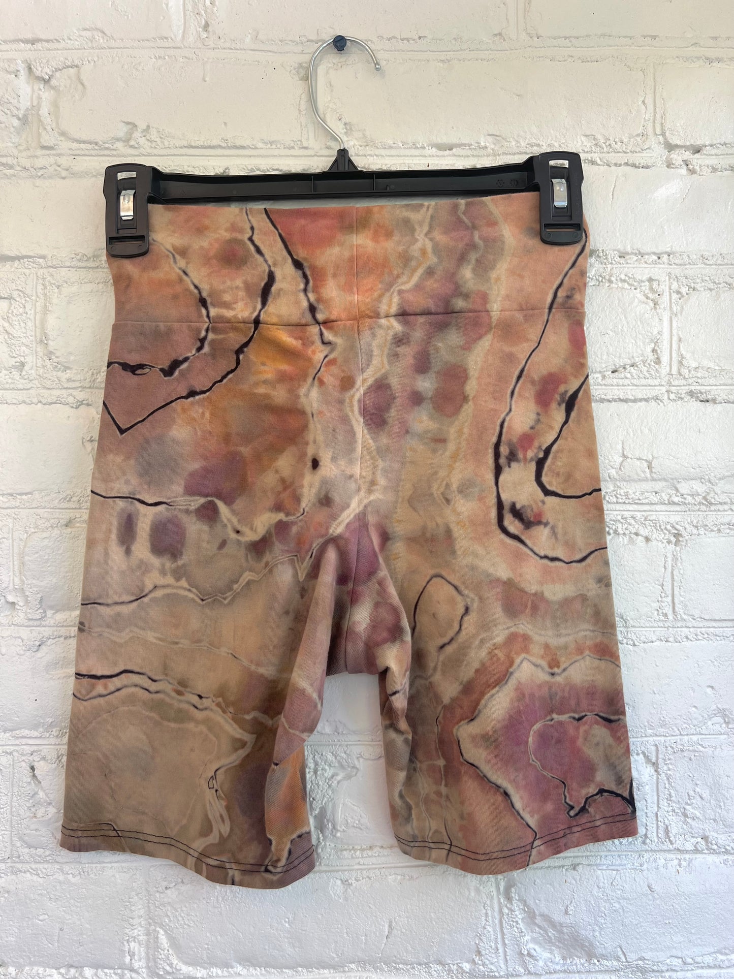 Small - Touch of Earth Biker Shorts