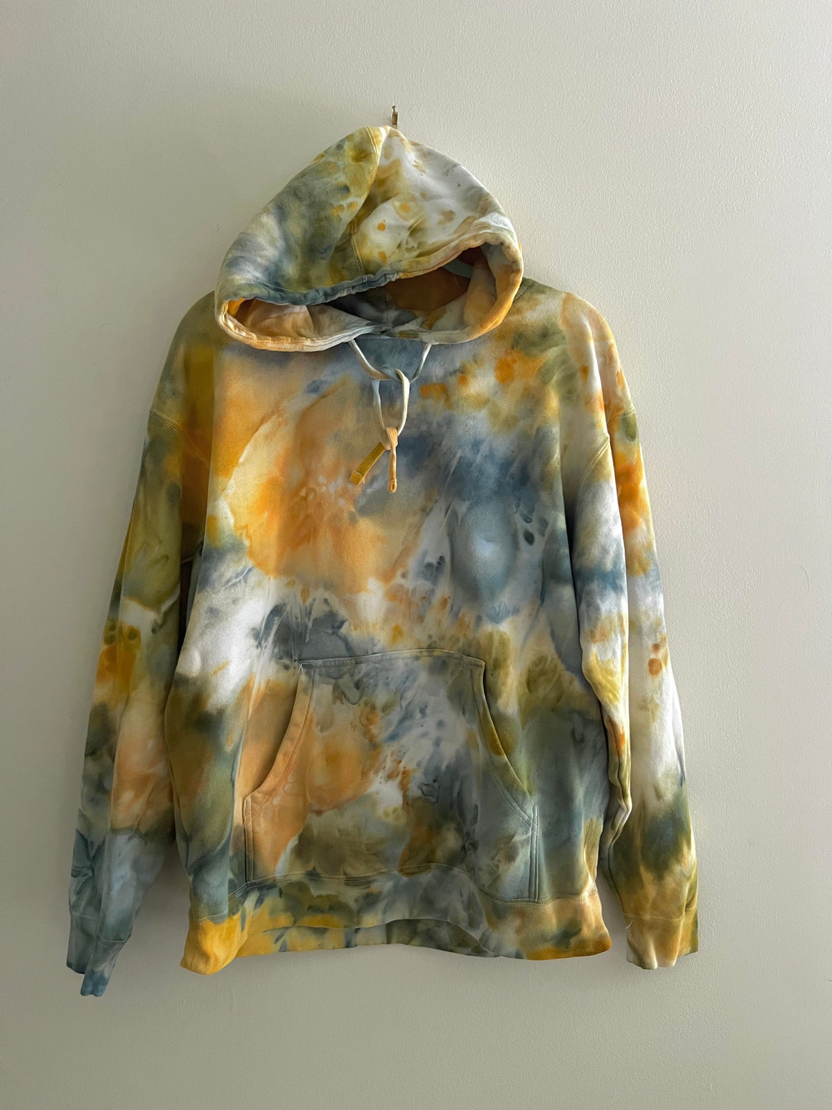 M/L - Sunshine in the Sky Ice Dyed Hoodie