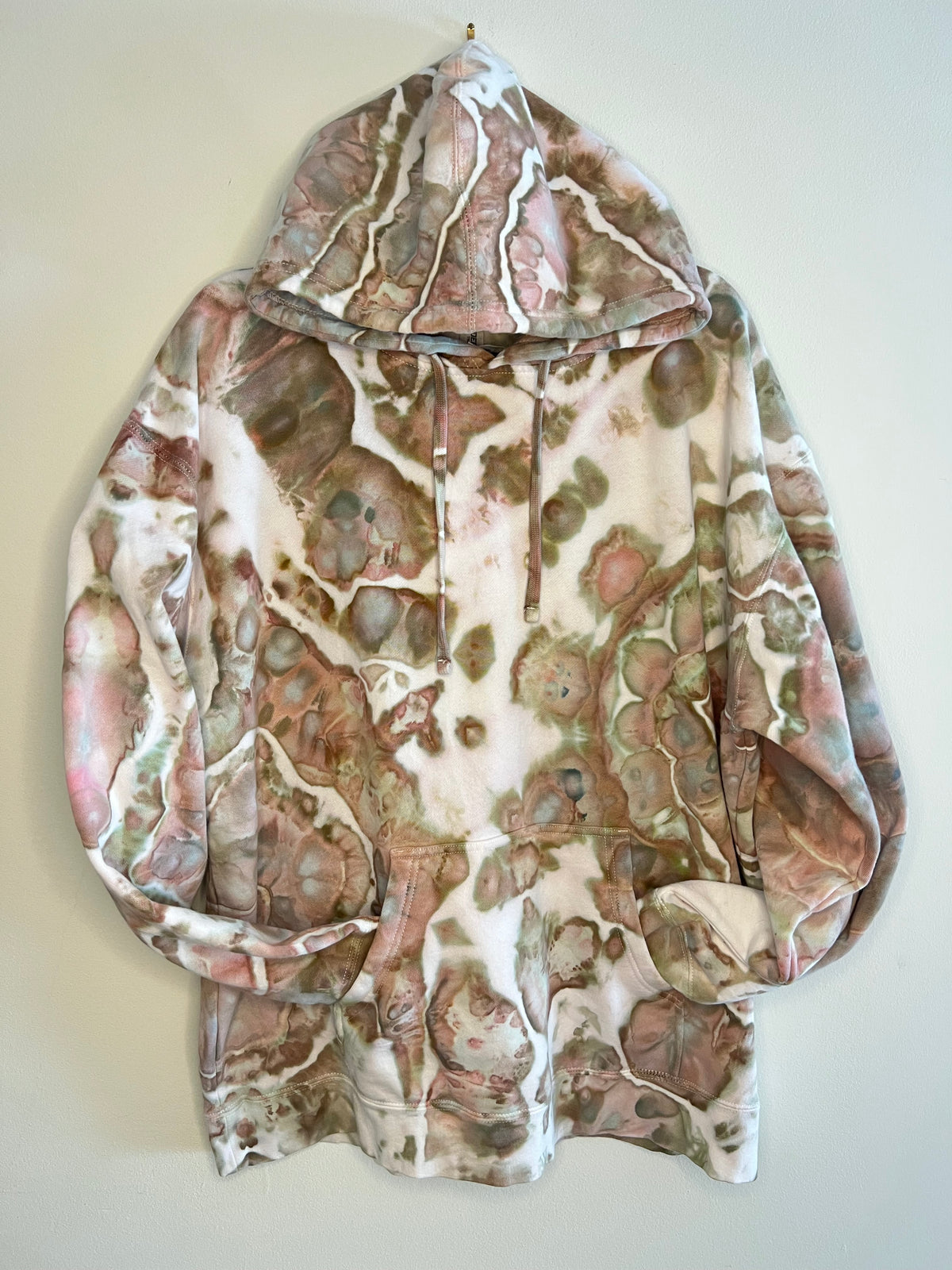 2XL - Stone Faces Ice Dyed Hoodie