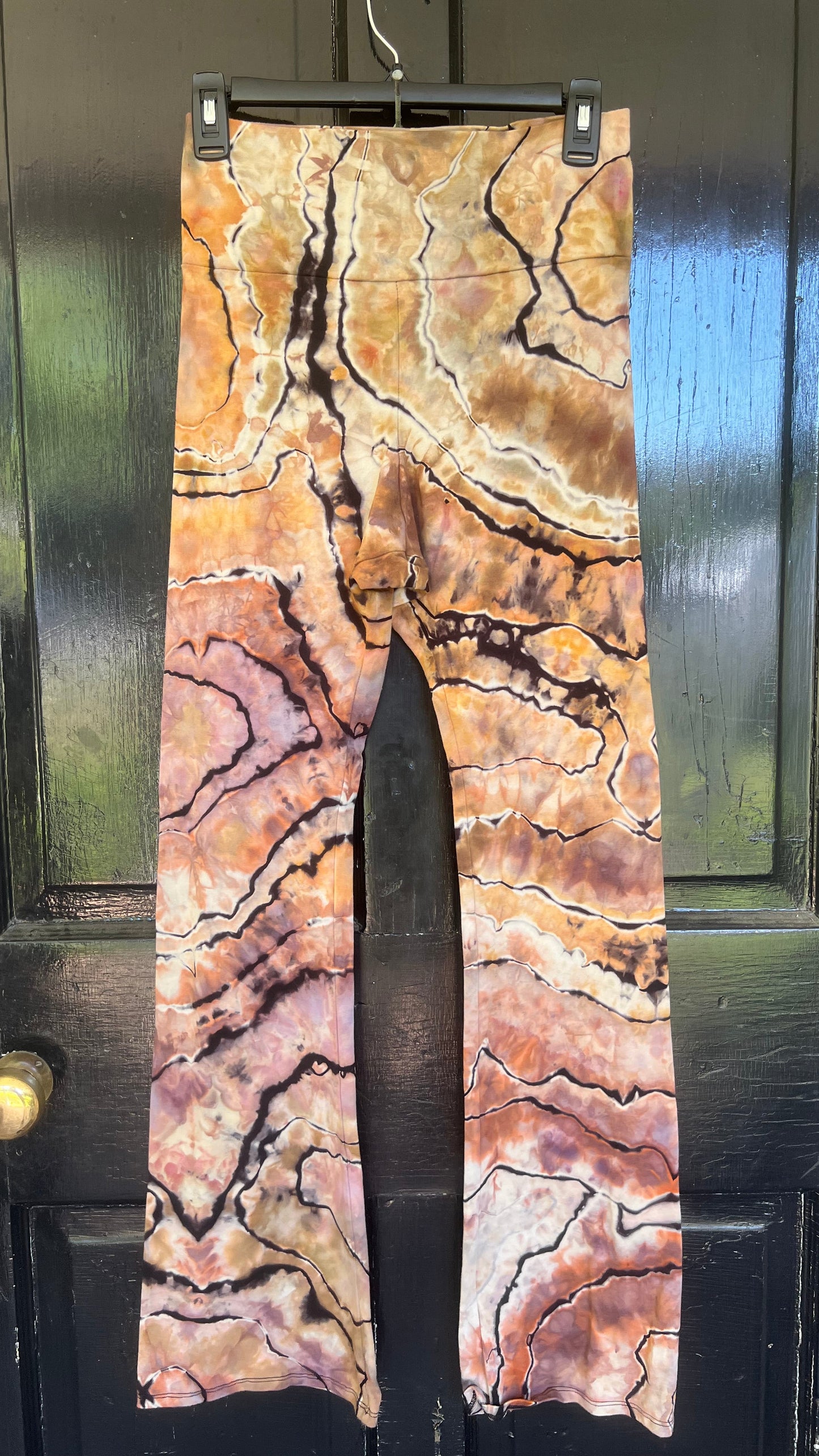 Medium - Clay Agate Yoga Pants